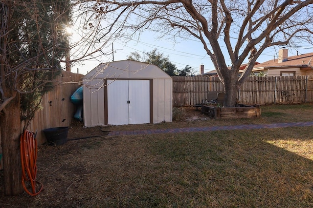 view of outbuilding featuring a yard