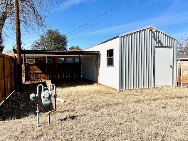 view of outbuilding