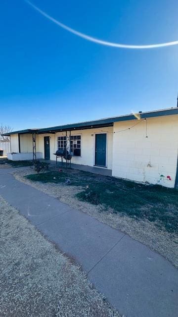 view of ranch-style home