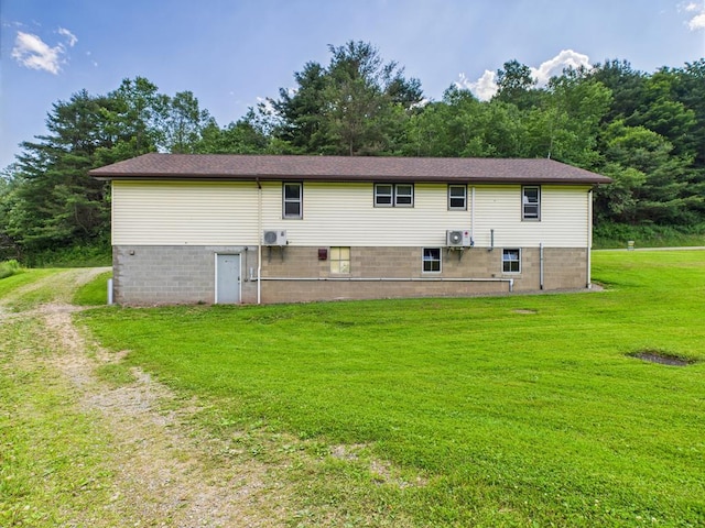 40 W Hebron Rd, Coudersport, PA 16915 - back of house with a yard