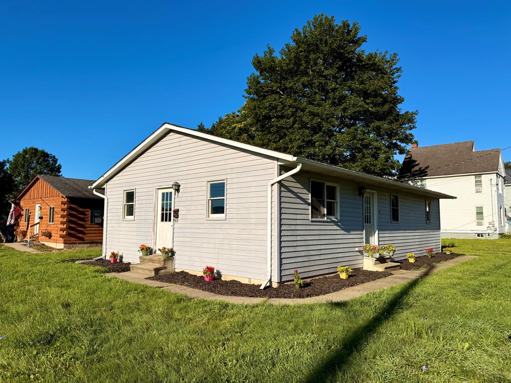 95 Lincoln St, Sayre, PA 18840 - photo 1