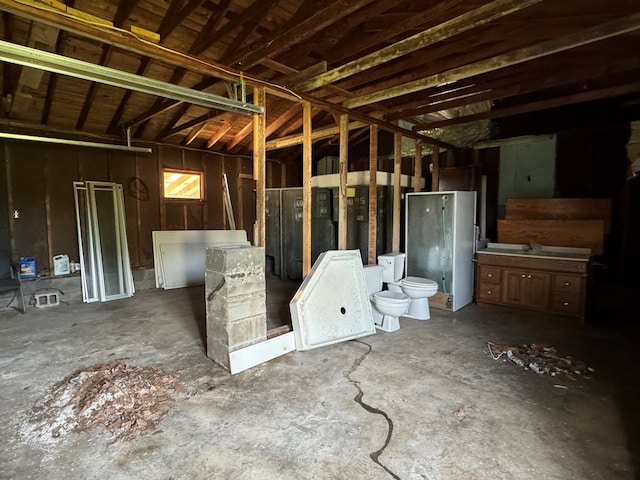 misc room featuring vaulted ceiling