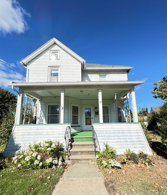 view of front facade with a porch