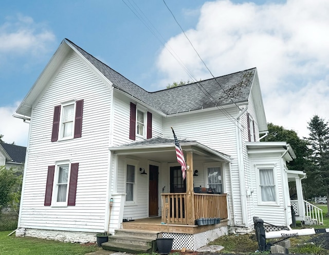 view of front of property featuring a porch