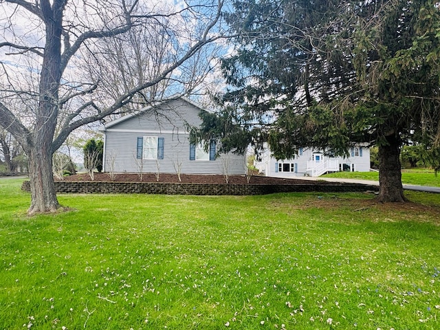 425 Gateway Industrial Park Rd, Athens, PA 18810 - exterior space with a front yard