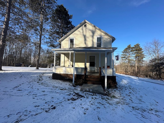 view of front of home featuring a porch