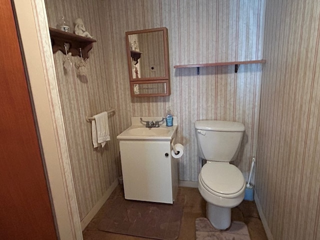408 S E St, Coudersport, PA 16915 - half bath featuring wallpapered walls and vanity