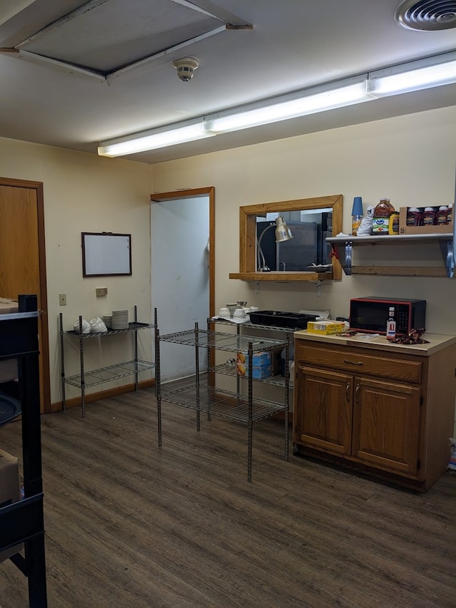 office area featuring dark hardwood / wood-style floors