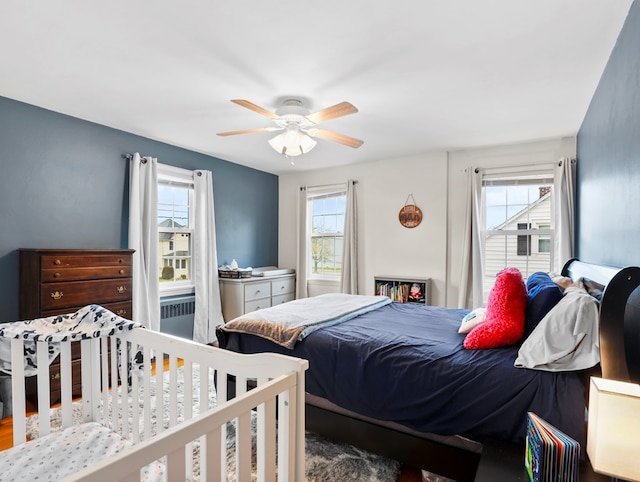 bedroom featuring a ceiling fan