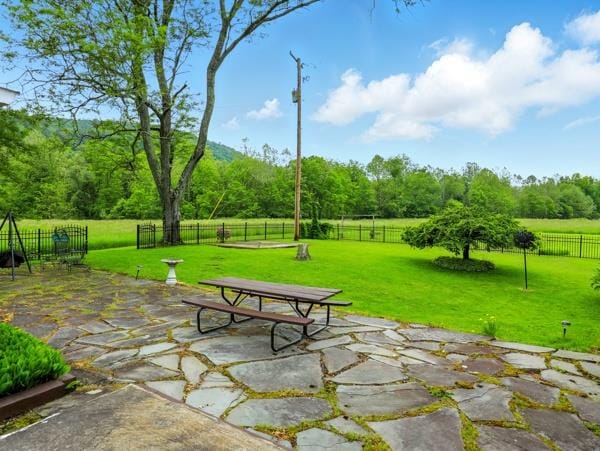 175 Rte 467, Wysox, PA 18854 - surrounding community featuring a patio