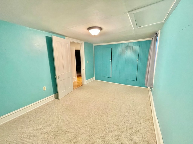 unfurnished bedroom featuring carpet flooring