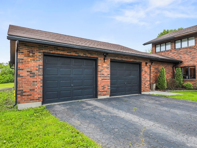 13 Alpine Dr, Athens, PA 18810 - garage with driveway
