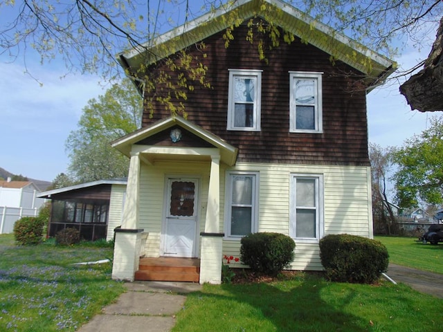 208 Tyler St, Athens, PA 18810 - view of front of house featuring a front yard