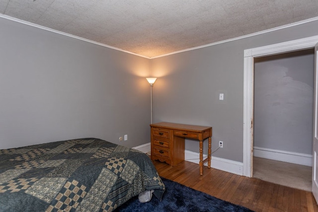 11 Purple St, Wellsboro, PA 16901 - bedroom featuring baseboards, crown molding, and hardwood / wood-style flooring