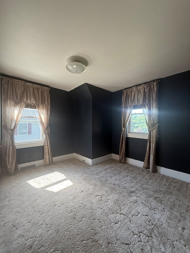 922 W Lockhart St, Sayre, PA 18840 - carpeted spare room with baseboards