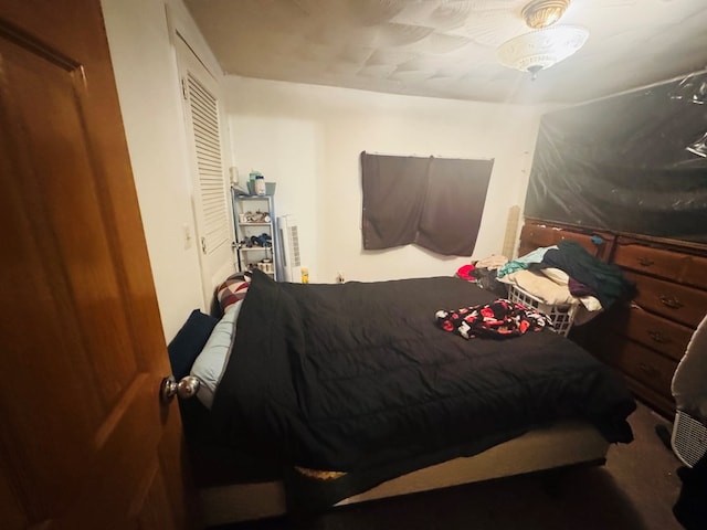 bedroom featuring a closet