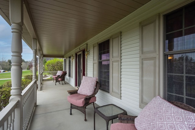 view of patio / terrace featuring covered porch