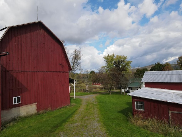 exterior space featuring an outdoor structure