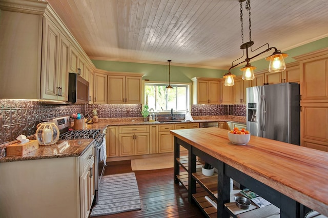 1349 Hills Creek Rd, Wellsboro, PA 16901 - kitchen featuring stainless steel appliances, hanging light fixtures, wood ceiling, tasteful backsplash, and a sink