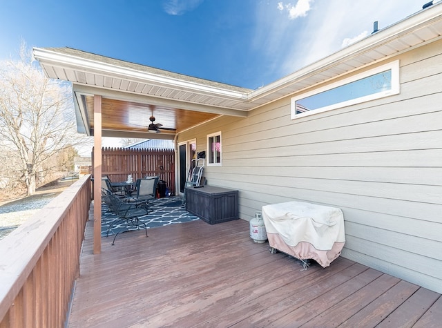 deck featuring ceiling fan