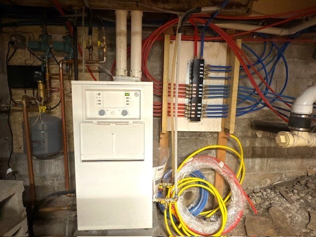 113 1st St, Shinglehouse, PA 16748 - view of utility room