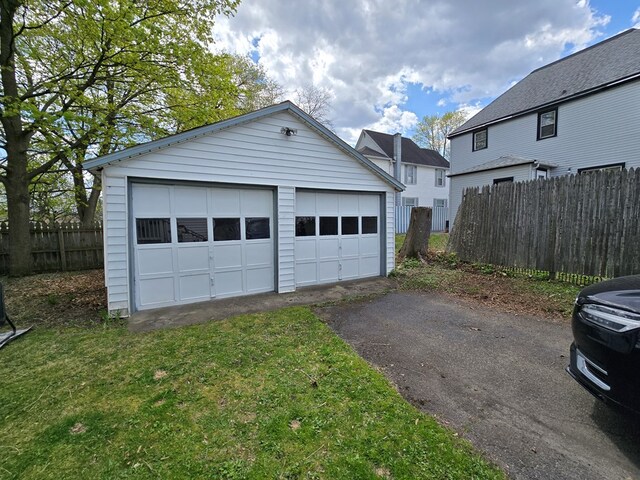 97 Lincoln St, Sayre, PA 18840 - view of front of home featuring a chimney and a front yard