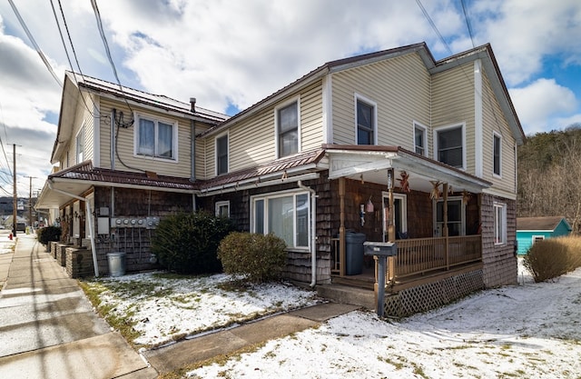 view of front of home with a porch