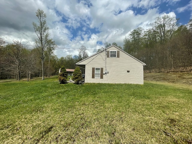 16 Quarry Ln, Galeton, PA 16922 - view of side of property with a lawn