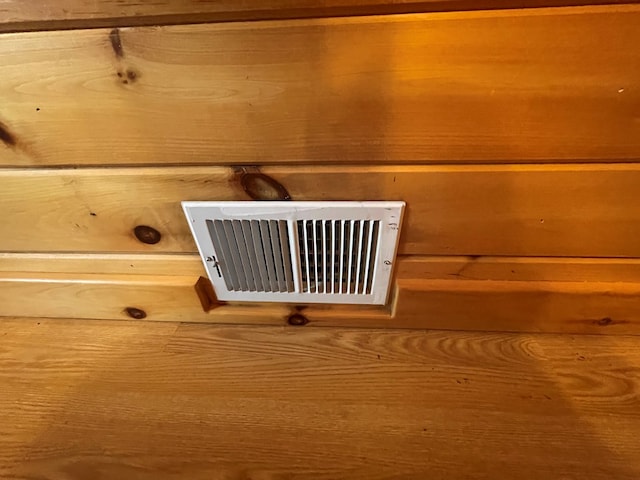 16 Quarry Ln, Galeton, PA 16922 - room details with visible vents