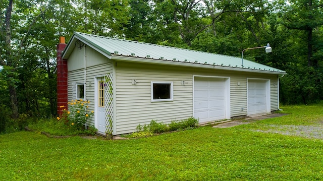 view of detached garage