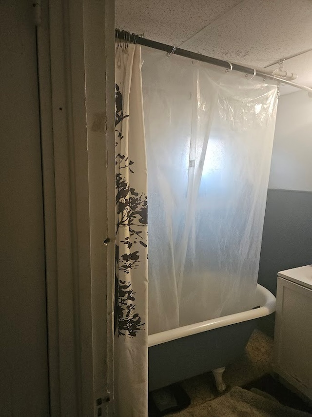 304 N Elmer Ave, Sayre, PA 18840 - bathroom featuring shower / bath combo with shower curtain