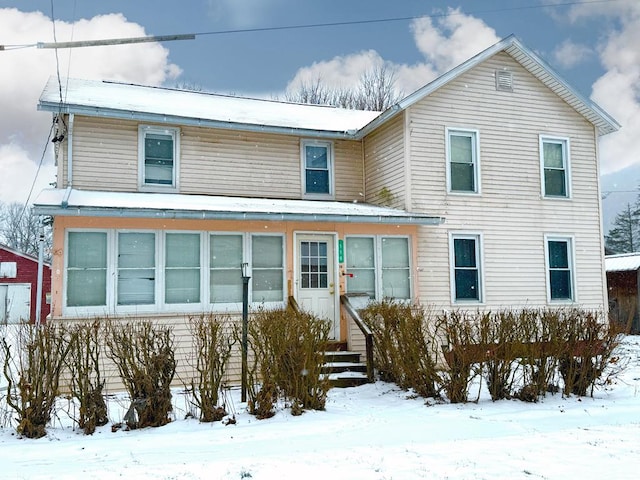 view of front of home