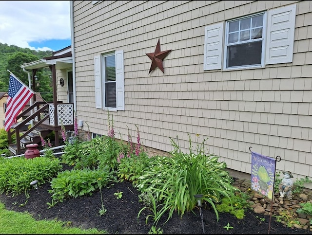607 N W St, Coudersport, PA 16915 - view of side of home