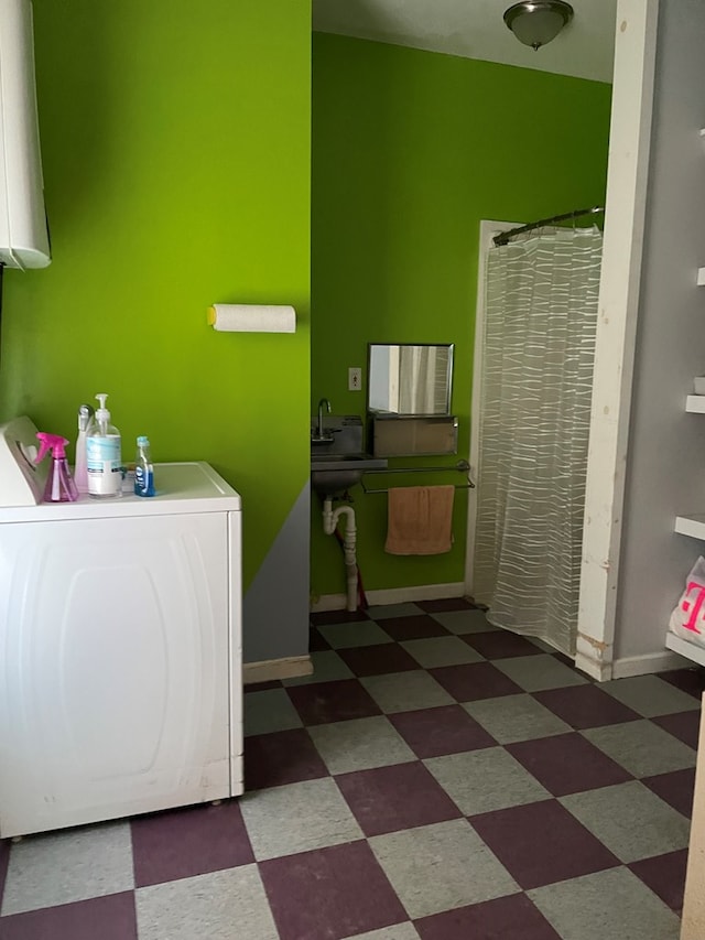 laundry room featuring washer / clothes dryer