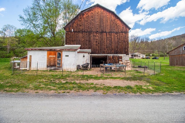 145 Tracy Brewer Rd, Meshoppen, PA 18630 - view of barn