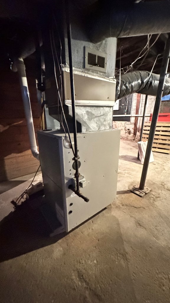 view of utility room