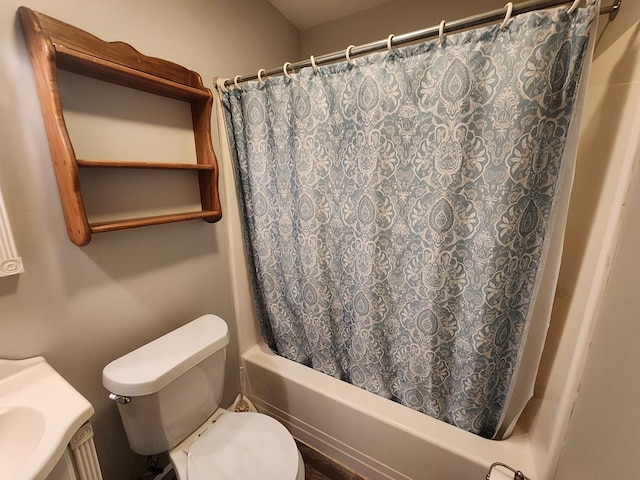 full bathroom with toilet