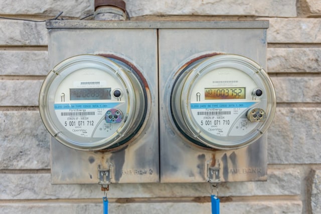 details with electric meter