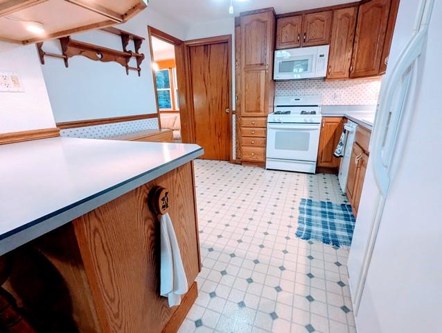 302 Grace Ave, Port Allegany, PA 16743 - photo 9