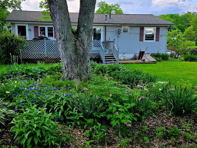16 Evergreen Dr, Tunkhannock, PA 12155 - rear view of house with fence and a deck