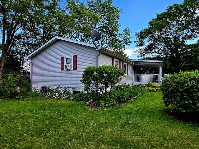 16 Evergreen Dr, Tunkhannock, PA 12155 - view of side of property with a yard
