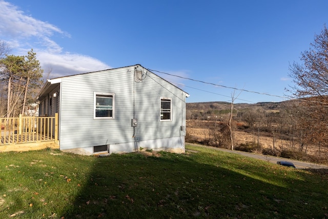 303 E Sullivanville Rd, Horseheads, NY 14845 - view of property exterior featuring a lawn