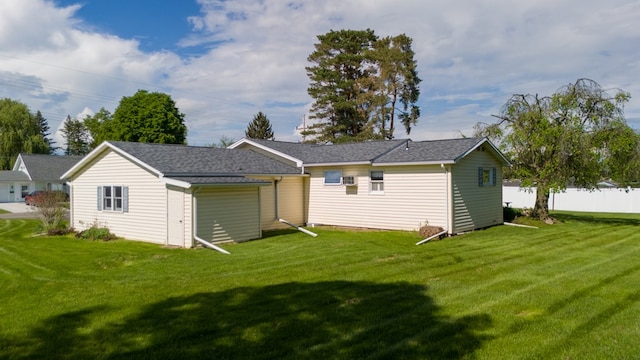517 Mohawk St, Sayre, PA 18640 - view of rear view of house