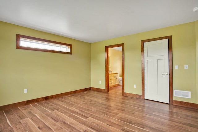 77 Hunters Trl, Wellsboro, PA 16901 - unfurnished room featuring wood finished floors, baseboards, and a smoke detector