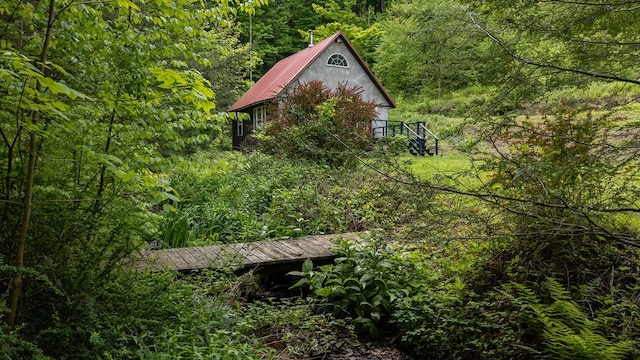 511 Steam Mill Rd, Wellsboro, PA 16901 - view of outdoor structure featuring a wooded view