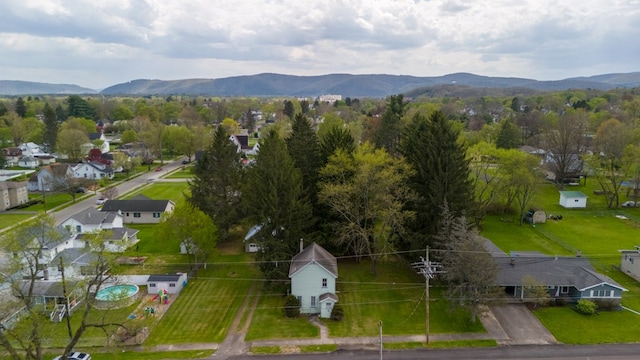 birds eye view of property featuring a residential view and a mountain view