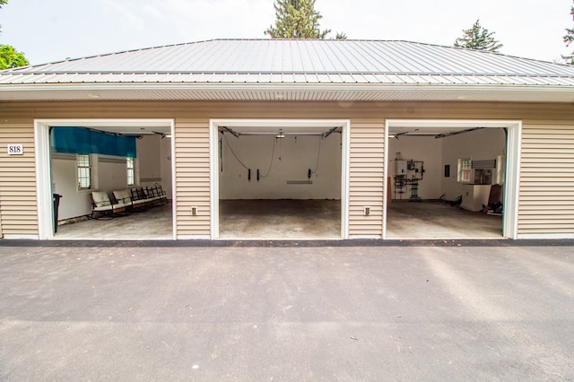 818 W Water St, Elmira, NY 14905 - view of garage