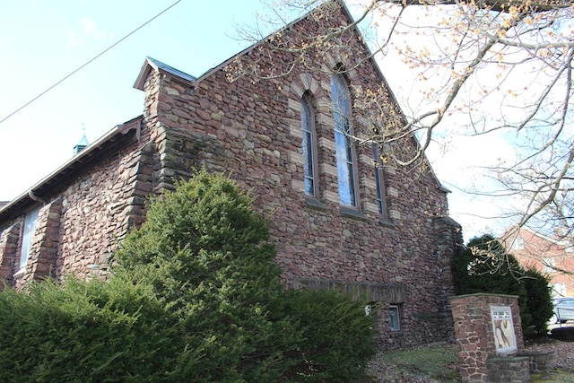 view of side of home