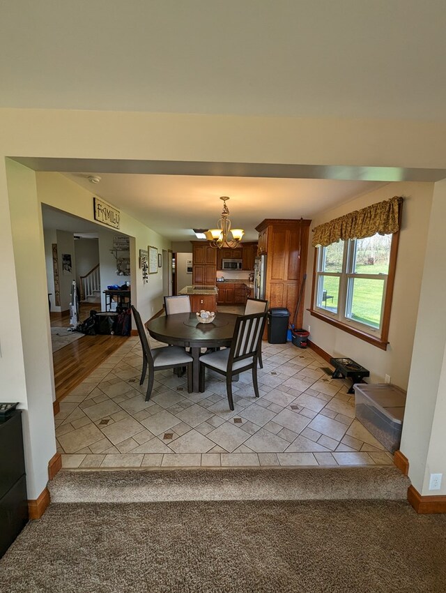 dining room featuring an inviting chandelier