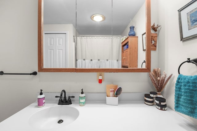 4060 Wilawana Rd, Sayre, PA 18840 - full bathroom with vanity and curtained shower